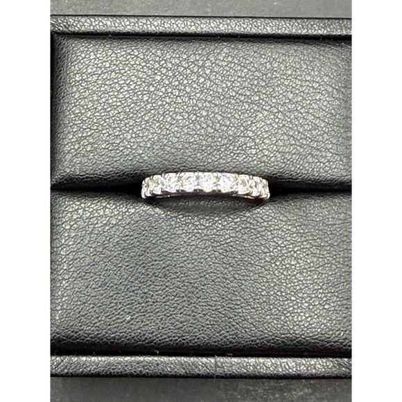 Jewelry - EUC Sterling Silver CZ Band Ring Size 7.25 J28